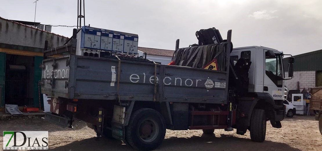 Una avería en un transformador deja sin luz a gran parte de Villanueva del Fresno