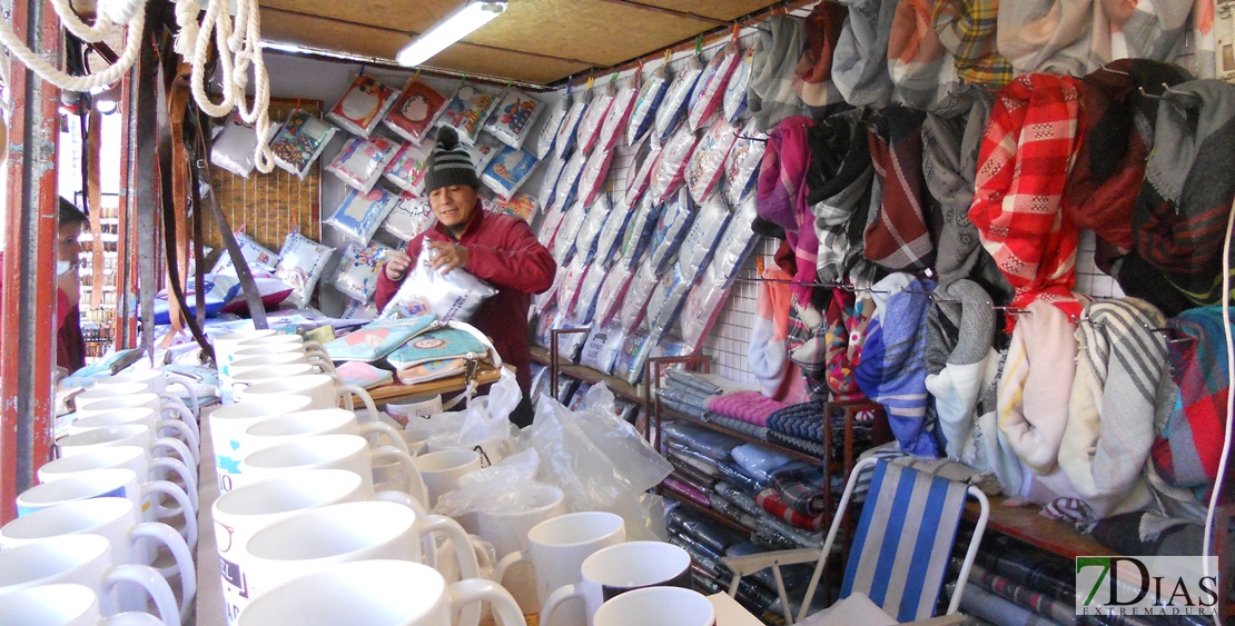 Infinidad de productos se exponen en el mercado navideño de Mérida