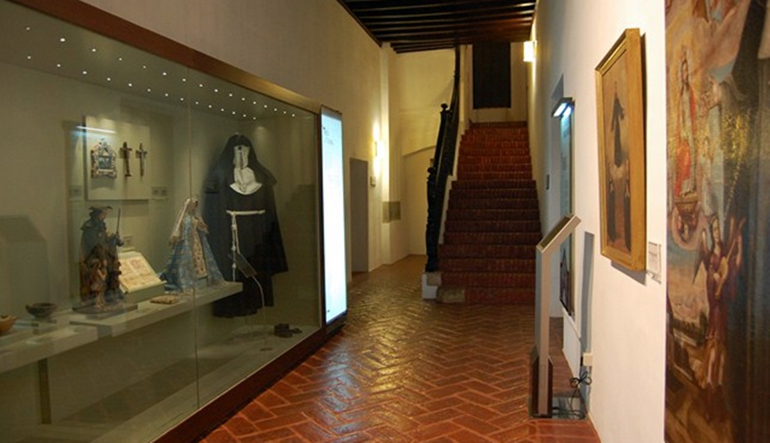 El voluntariado del Museo de Santa Clara recibe el VI Galardón Gregorio Ramírez