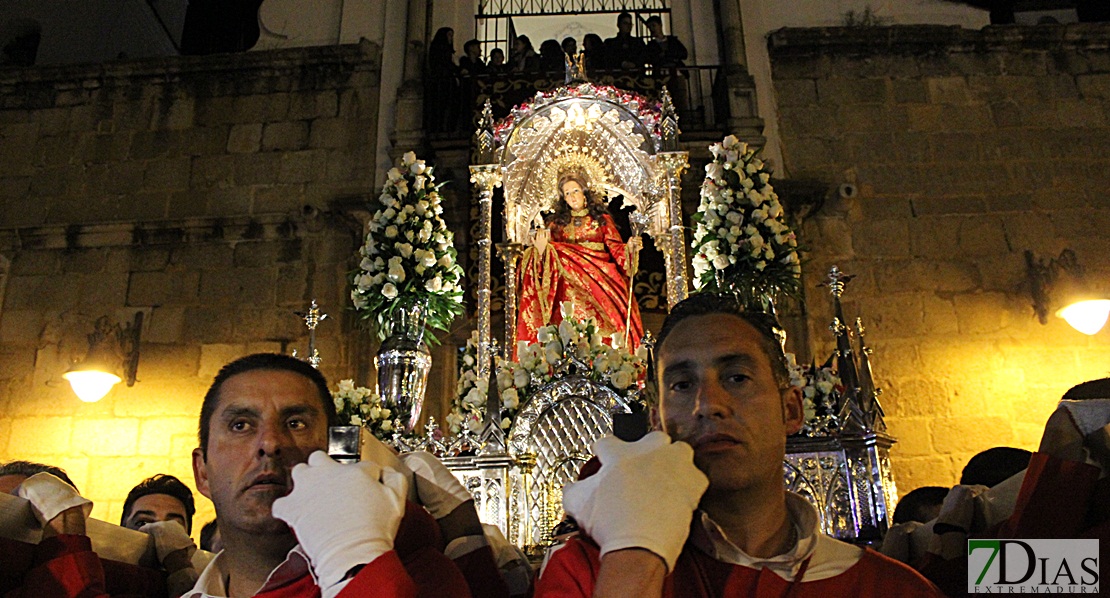 Miles de fieles acompañan a la Mártir Santa Eulalia