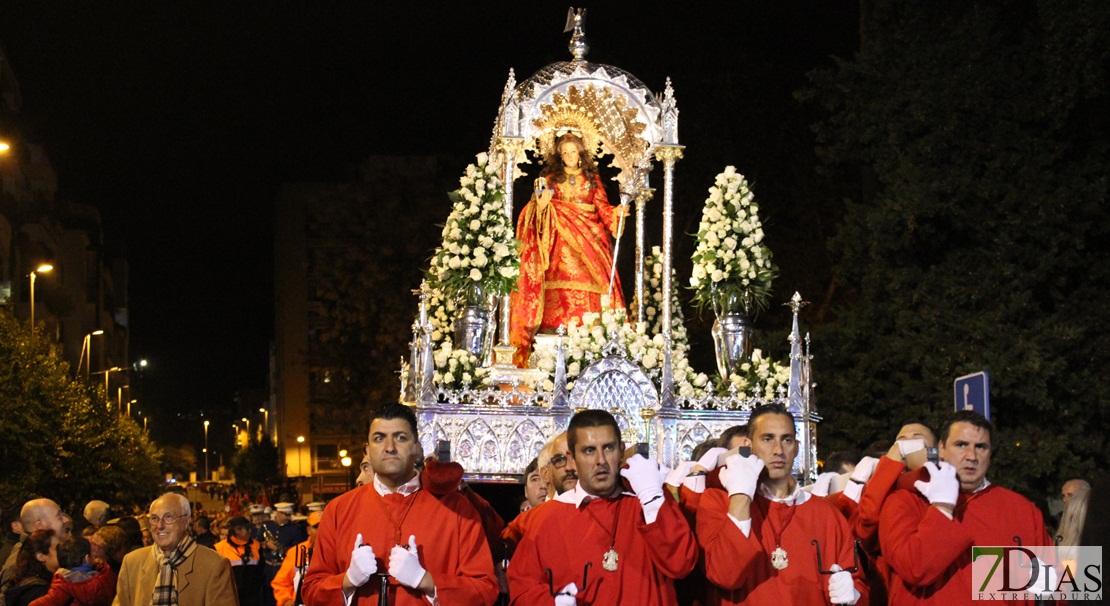 Miles de fieles acompañan a la Mártir Santa Eulalia