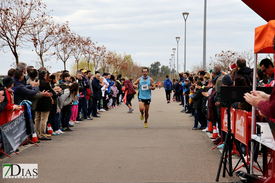 Las mejores imágenes de la San Silvestre pacense