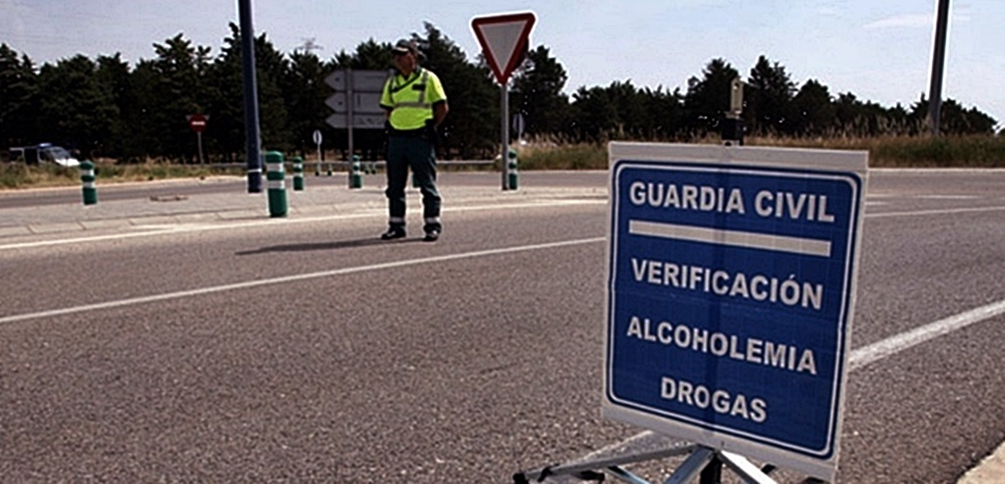 Cerco a las drogas en las carreteras regionales por las comidas navideñas