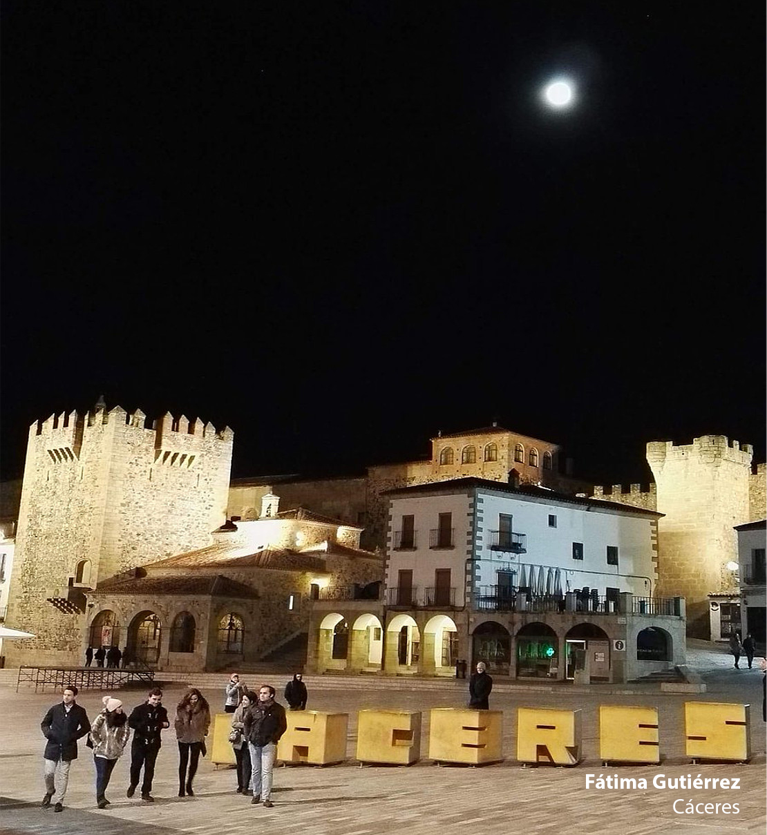 Así se ha visto en Extremadura la única ‘Superluna’ de este 2017