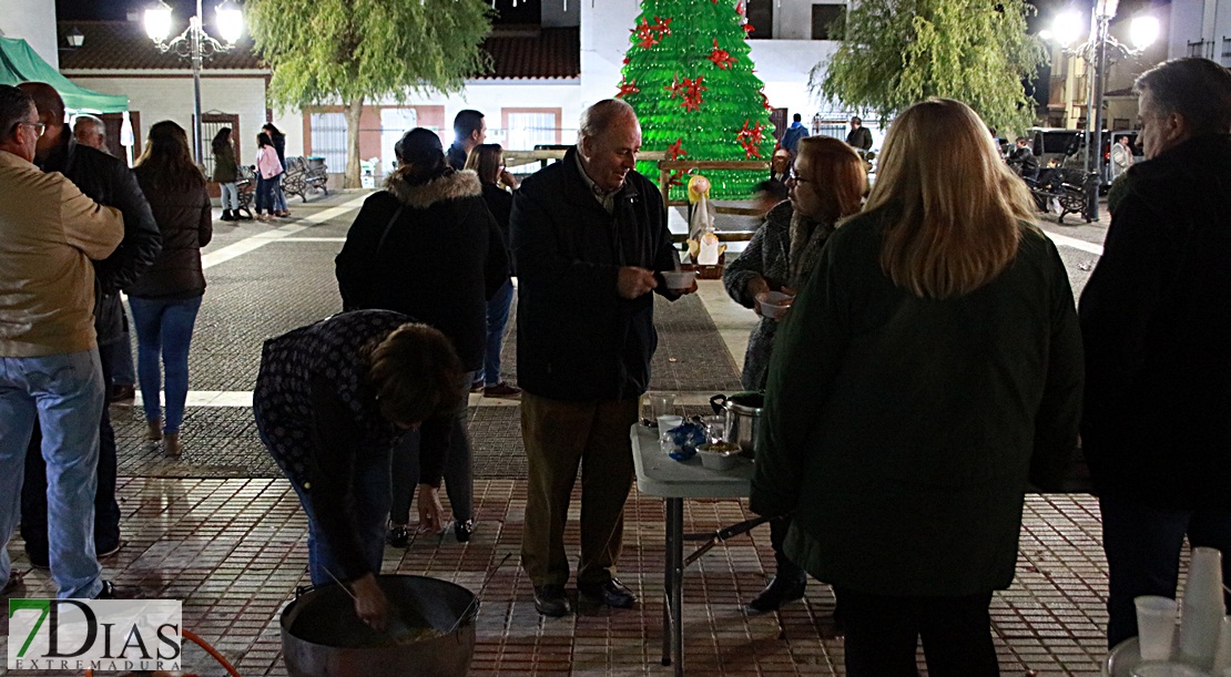 Entrín Bajo da la bienvenida a su Navidad reciclada