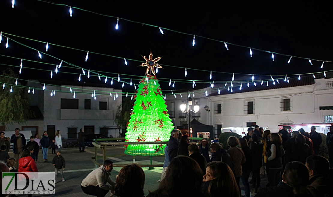 Entrín Bajo da la bienvenida a su Navidad reciclada