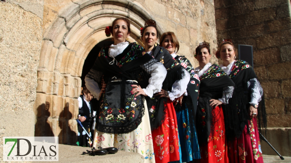 Imágenes de la XXXV Muestra de Villancicos en la Roca de la Sierra