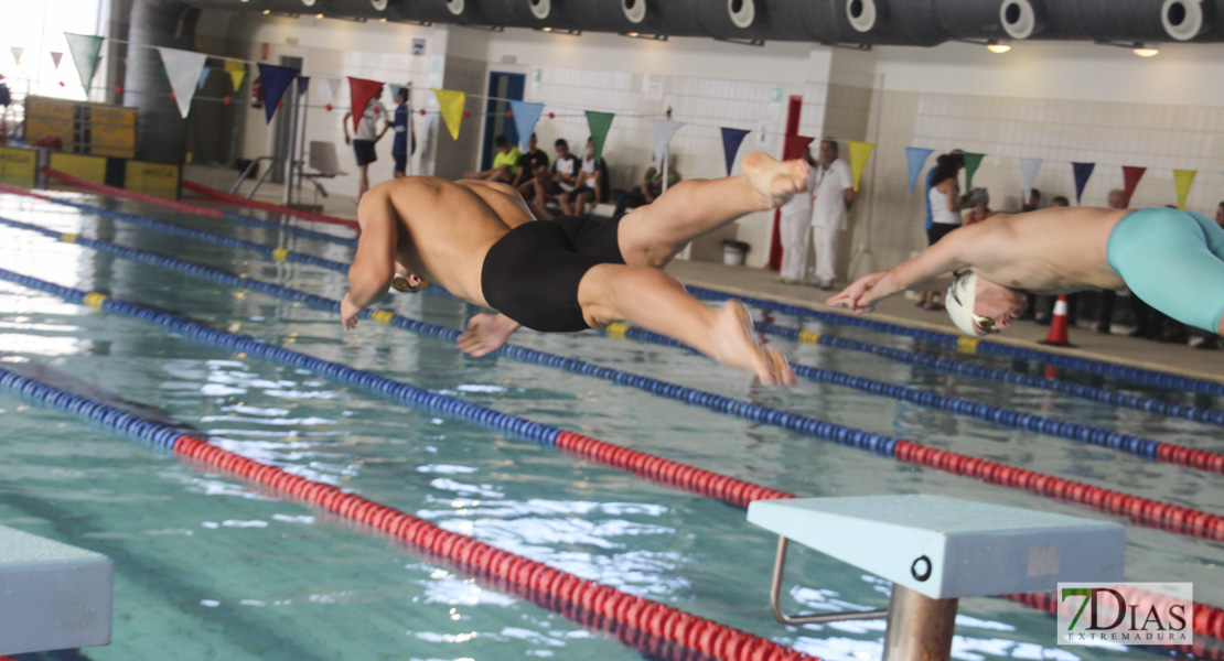 Imágenes del Campeonato de Extremadura de Natación 2017