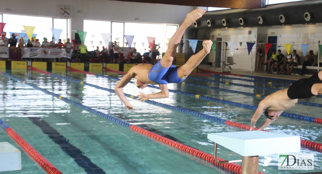 Imágenes del Campeonato de Extremadura de Natación 2017