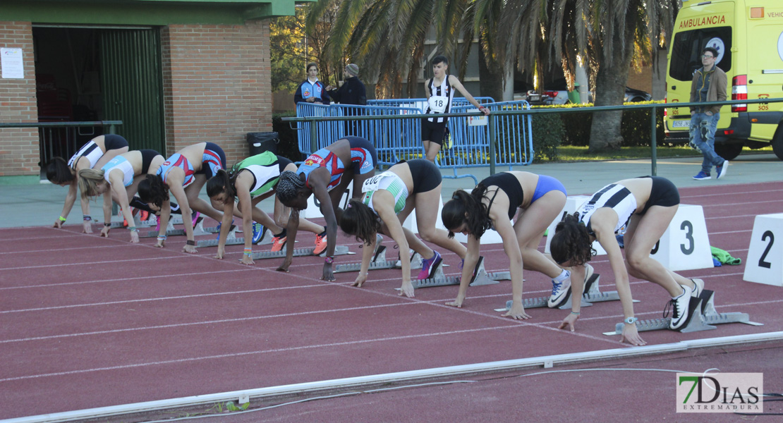 Imágenes del Trofeo Diputación de Badajoz de atletismo 2017