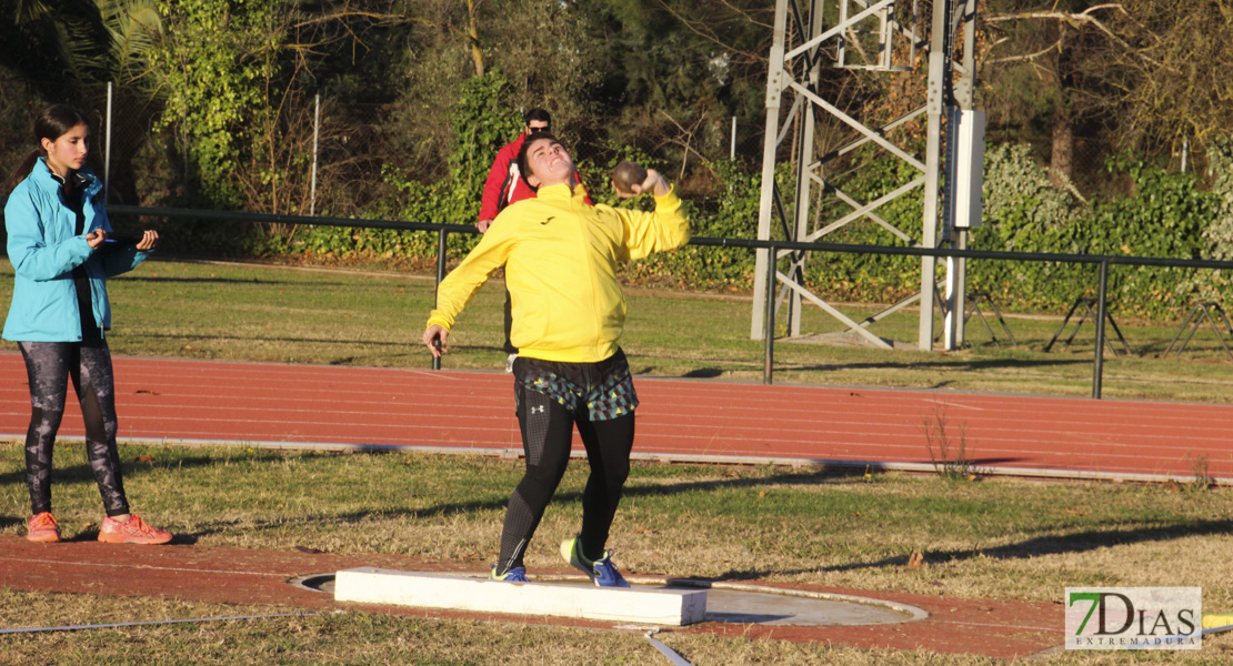 Imágenes del Trofeo Diputación de Badajoz de atletismo 2017