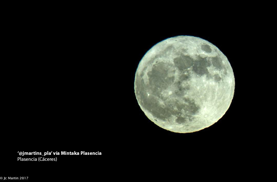 Así se ha visto en Extremadura la única ‘Superluna’ de este 2017