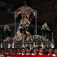 La Mártir Santa Eulalia lucirá este año un traje rojo