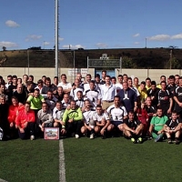 El fútbol muestra su cara más solidaria en Coria