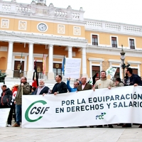 Manifestación de los trabajadores de la limpieza de Badajoz