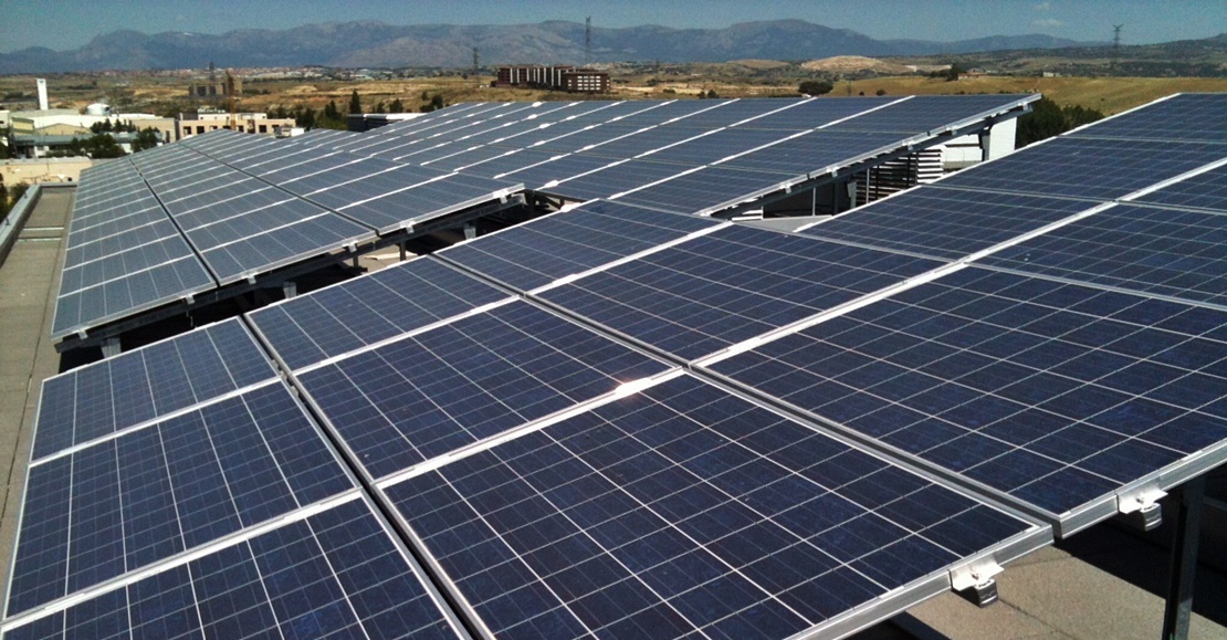 La construcción de una central solar generará 1050 empleos en Extremadura