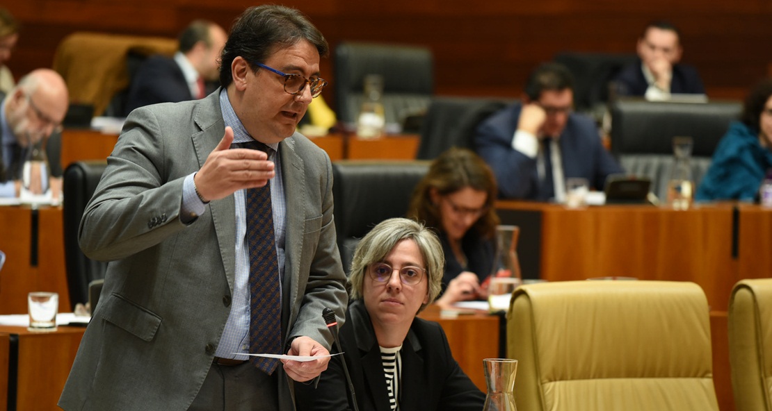 Vergeles: “La Junta no tiene conocimiento oficial de usurpación de datos sanitarios”