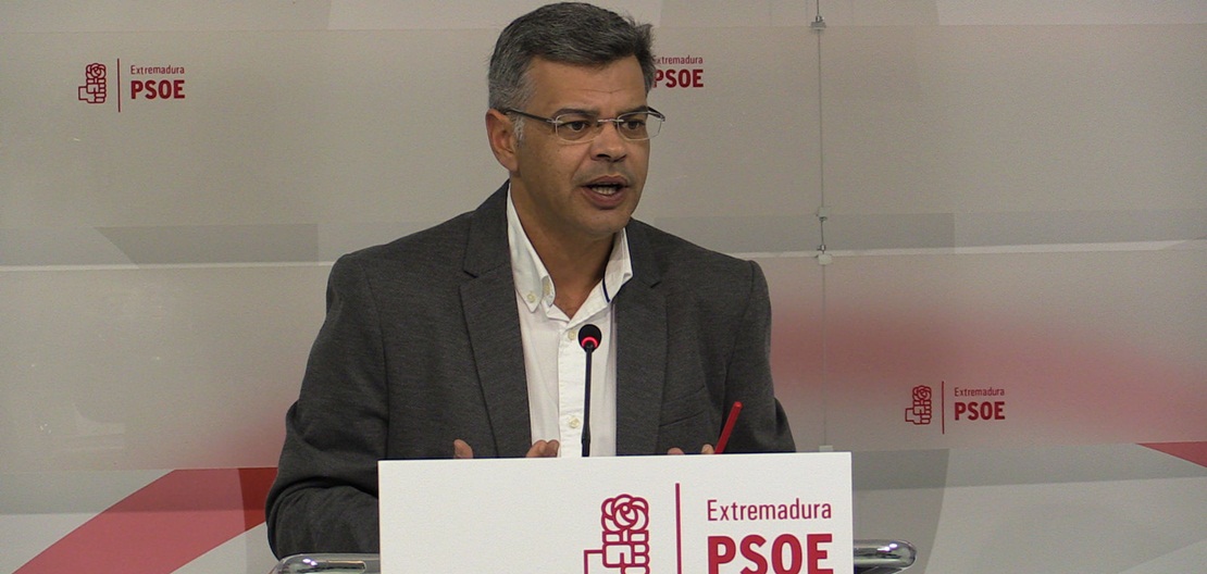 El PSOE extremeño pide a Montoro que “deje de chantajear a las regiones”