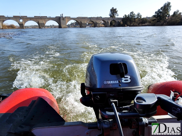 Prácticas de inmersión en el Río Guadiana por parte de AEMEX - Bomberos CPEI Badajoz