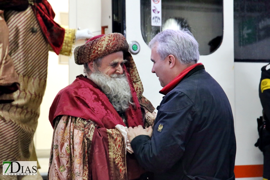 La lluvia no impide que los Reyes Magos lleguen a Badajoz