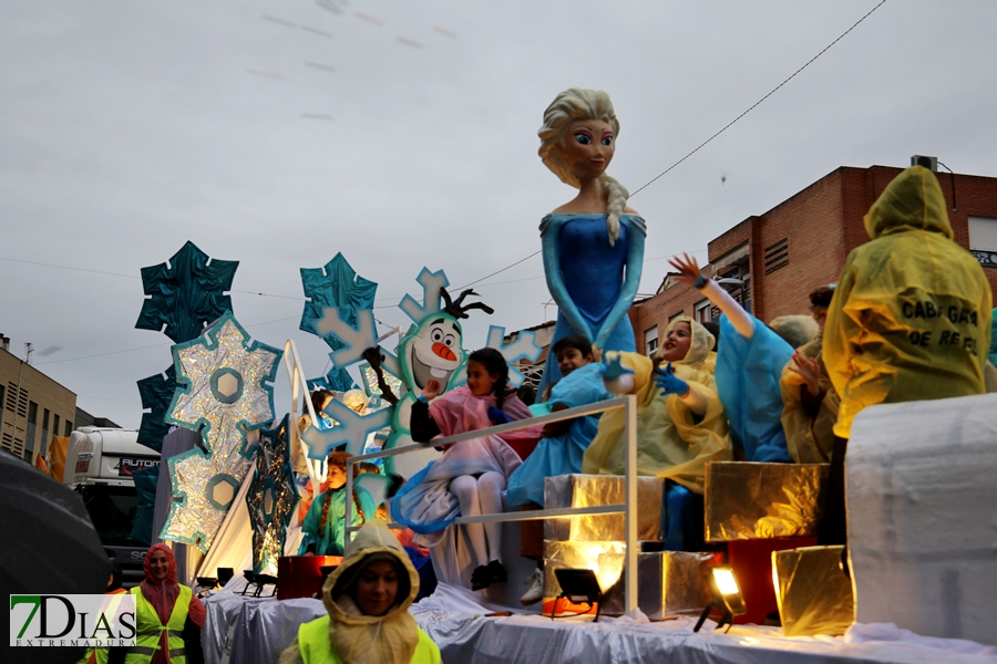 La lluvia no impide que los Reyes Magos lleguen a Badajoz