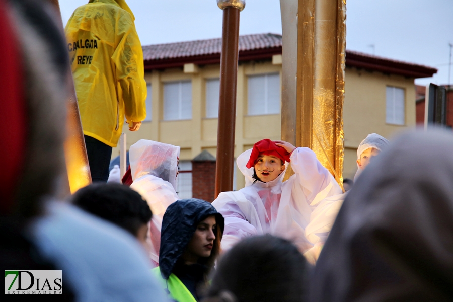 La lluvia no impide que los Reyes Magos lleguen a Badajoz