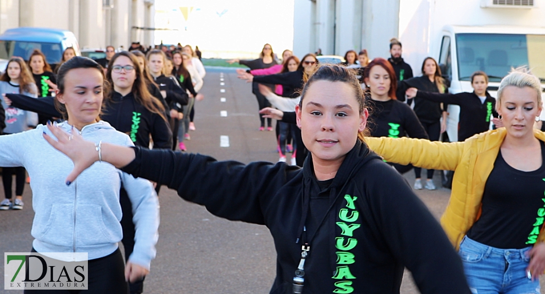 Yuyubas celebra su 30º aniversario en el Carnaval de Badajoz