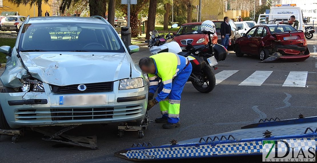 Un hombre es detenido después de accidentarse en la ‘autopista’