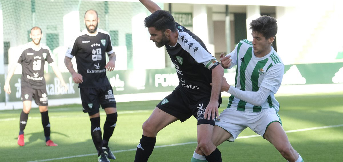 El Villanovense se complica la Copa Federación
