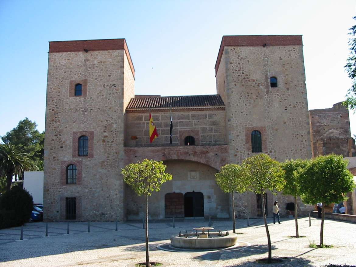 Los museos  cacereños golean a los de Badajoz