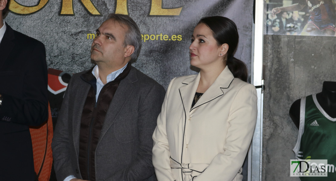 Imágenes de la inauguración del Museo del Deporte en Badajoz