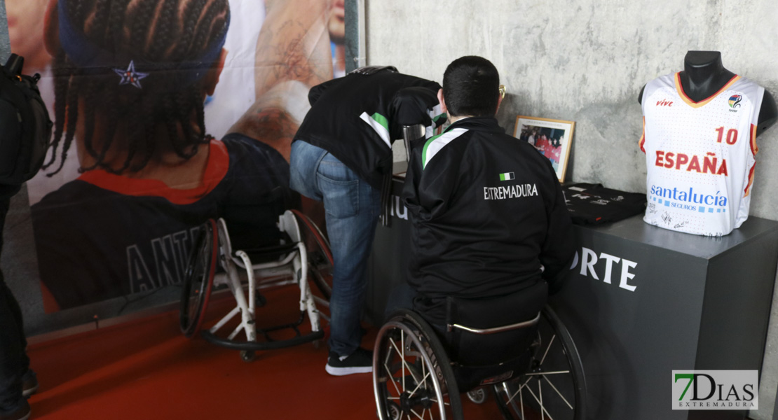 Imágenes de la inauguración del Museo del Deporte en Badajoz