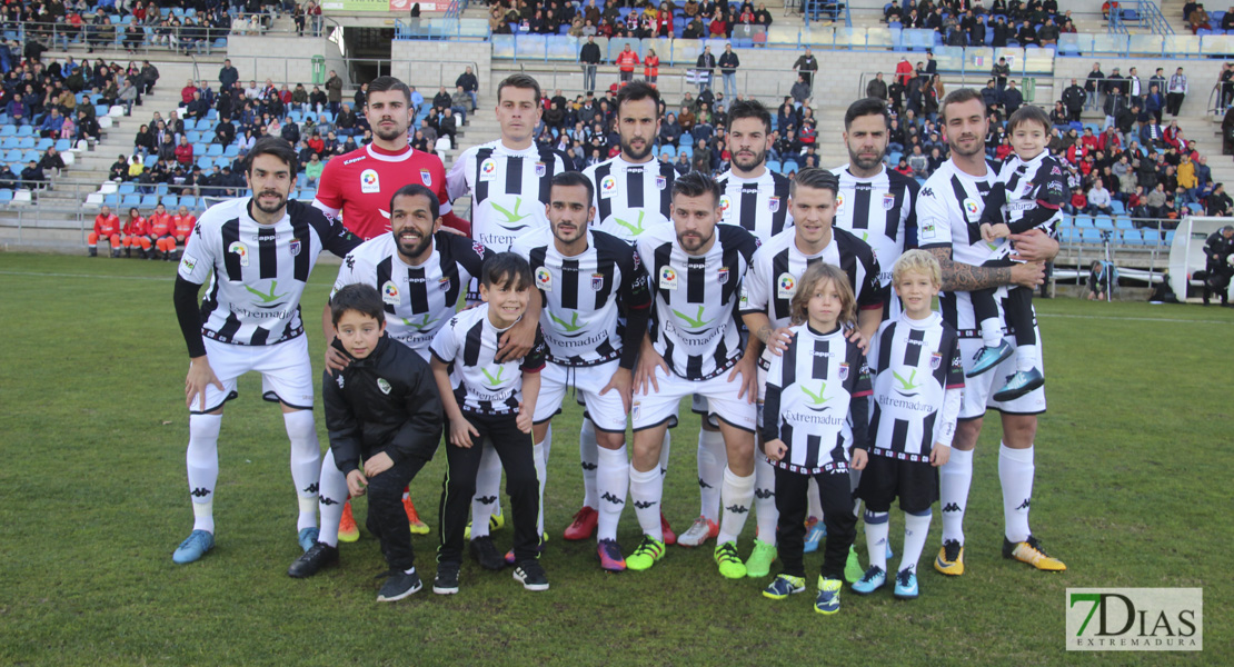 Imágenes del CD. Badajoz 3 - 0 Écija Balompié