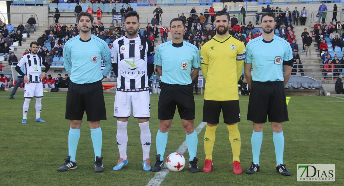 Imágenes del CD. Badajoz 3 - 0 Écija Balompié