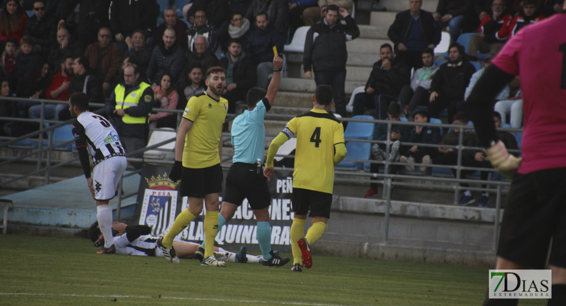 Imágenes del CD. Badajoz 3 - 0 Écija Balompié