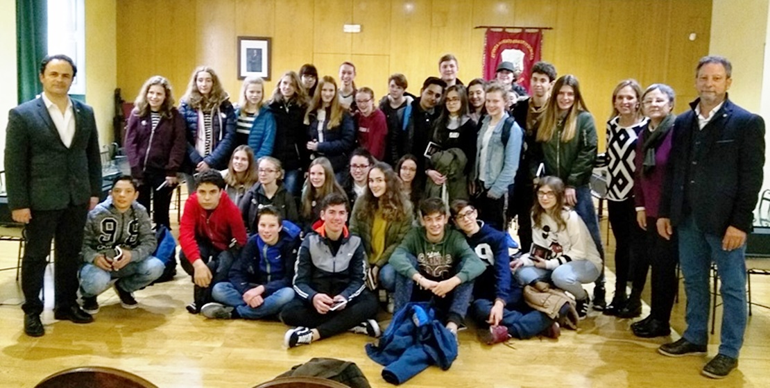El alcalde de Montijo recibe a los alumnos de intercambio holandeses