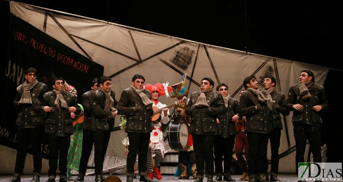 Actuación de la murga Los Jediondos en Preliminares