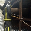 Los bomberos sofocan durante cinco horas un grave incendio en San Vicente de Alcántara
