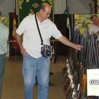 Exposición y subasta de armas en Cáceres