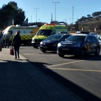 Una furgoneta sin conductor atropella a una mujer en Cáceres