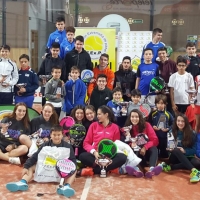 145 parejas disputan la primera prueba del Circuito Extremeño de Menores de pádel
