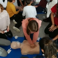 Más de 6.000 escolares extremeños aprenden a salvar vidas en la escuela