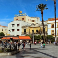 USO afirma que empleados del servicio municipal limpian zonas privadas