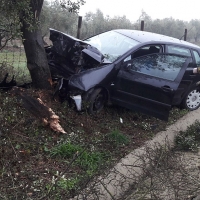 Un matrimonio sufre un accidente en la carretera Badajoz – Campomaior