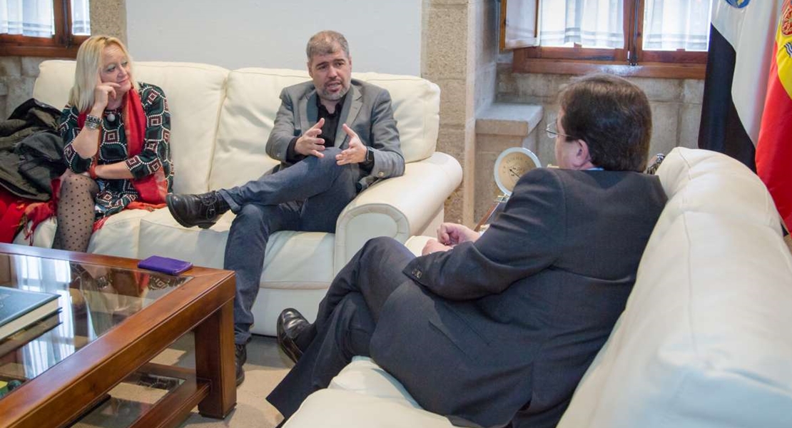 El líder estatal de Comisiones visita al presidente de la Junta