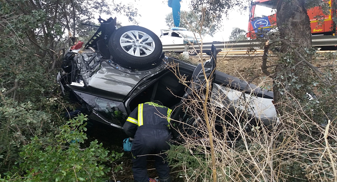Cuatro heridos en un accidente en la carretera Badajoz – Almendralejo