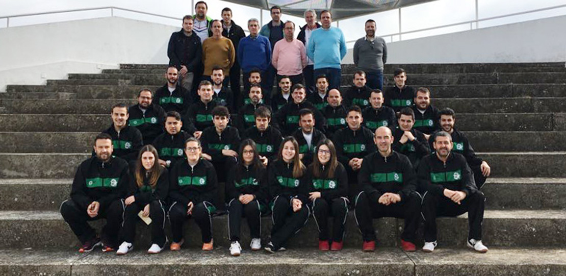 Los colegiados extremeños de fútbol sala a examen