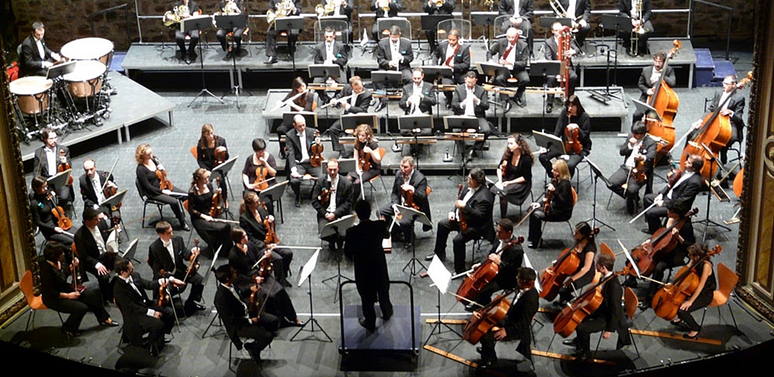 La Orquesta de Extremadura pone música a una nueva serie de TVE