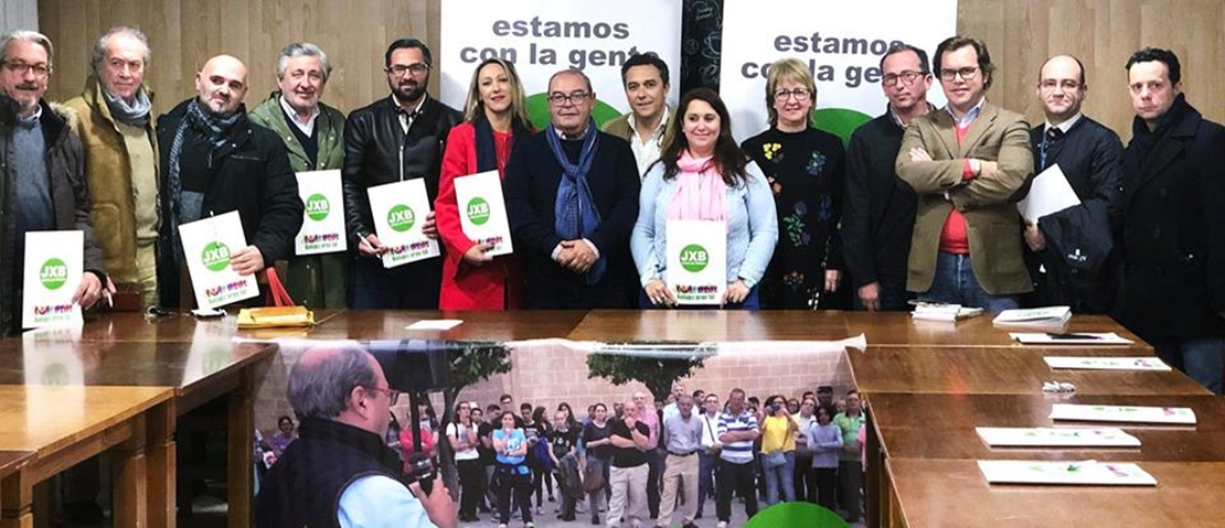 Juntos x Badajoz pide a Aqualia que retire las líneas 902