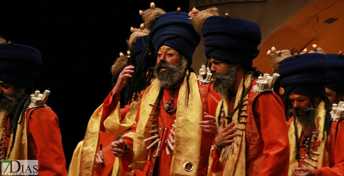 Actuación de la murga Al Maridi en la Final